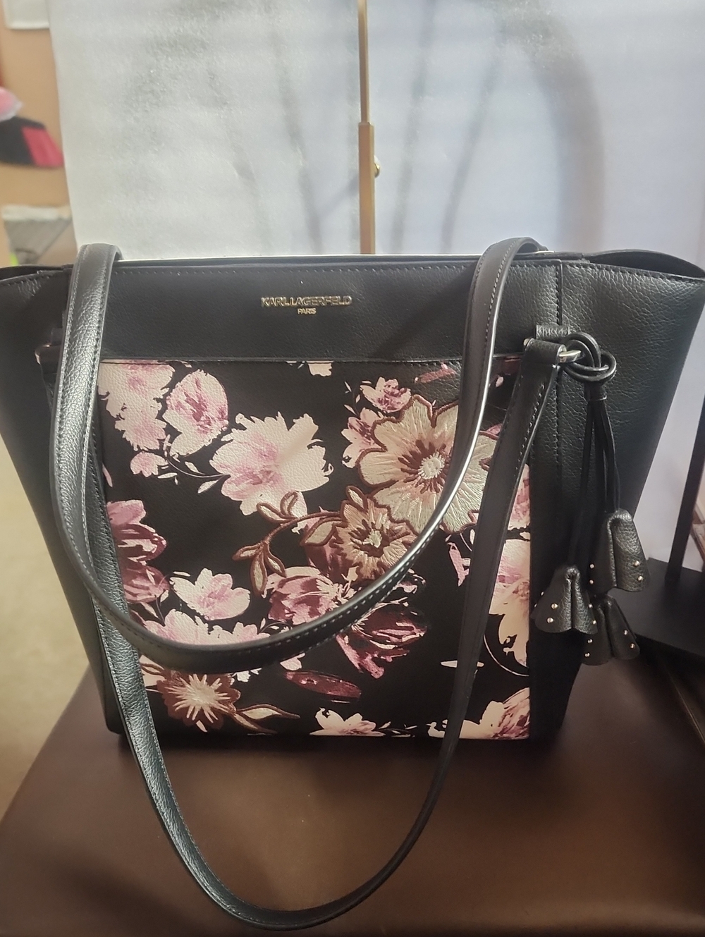Karl Lagerfeld Shoulder Bag with Floral Panel & Studded Floral Cups Hangtag Euc - Picture 13 of 13